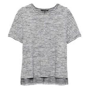 Banana Republic Women's Luxespun Boyfriend T-Shirt Side Slits Size M Striped